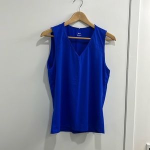 Brand new Tonic Tennis tank size large on bright blue